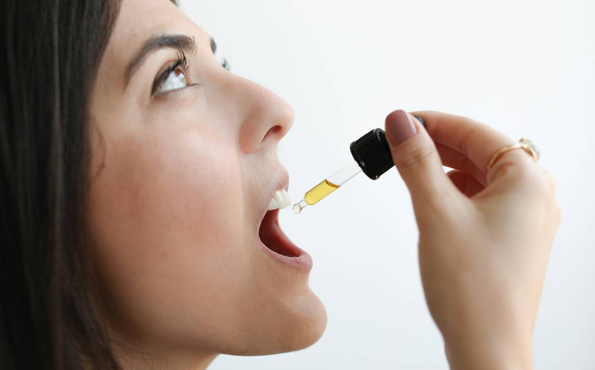 Face Oils for Aging Skin UK: The Truth About What Actually Works